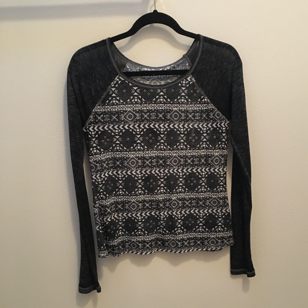 Thin Long Sleeve Grey Shirt
